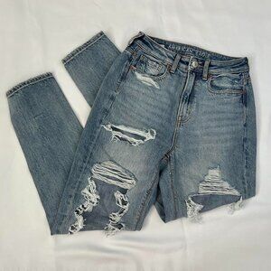 American Eagle Outfitters Women's Ripped High Rise Mom Jeans - Size 00